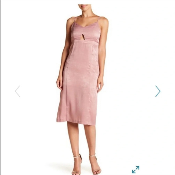 New w/ flaw JOA v-neck slit back open keyhole satin dress NWT 5767 - Picture 3 of 12